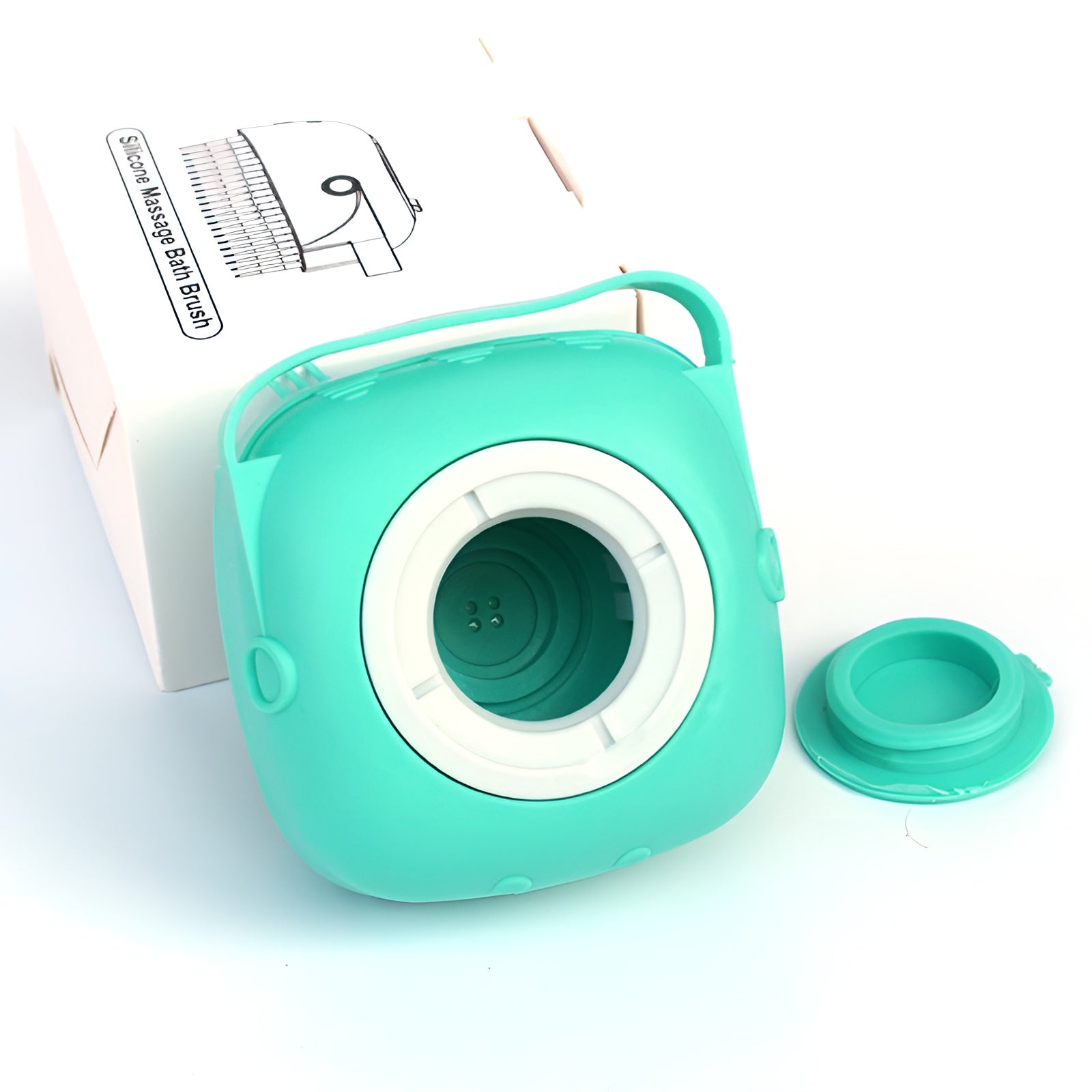 Portable pet bathing tool suitable for both cats and dogs of all hair lengths.