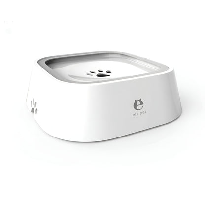 Lightweight and portable travel pet water bowl, ideal for road trips and outdoor use.